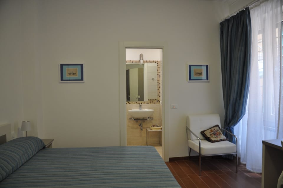 Classic Double Room Single Use, 1 Queen Bed, Garden View | In-room safe, desk, laptop workspace, iron/ironing board