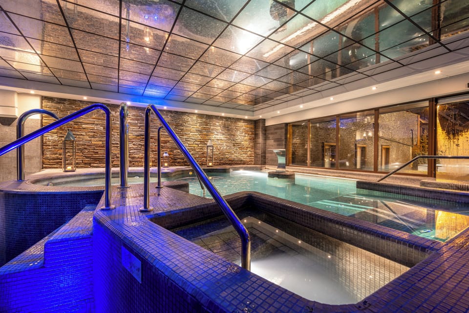 Hotel Val De Neu Hotel in Catalonia