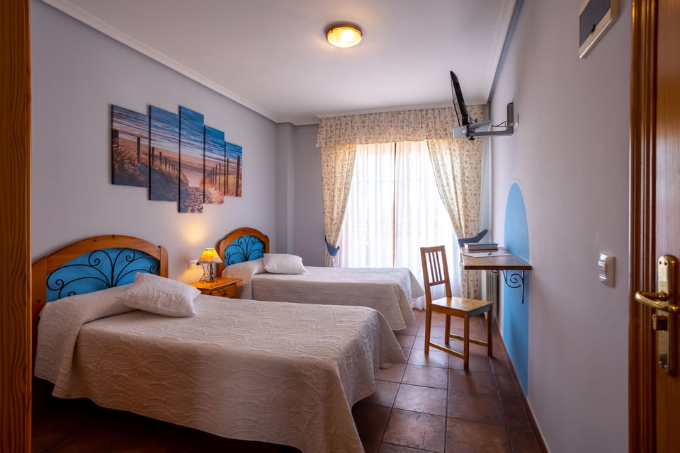 Twin Room | Blackout drapes, free WiFi, bed sheets