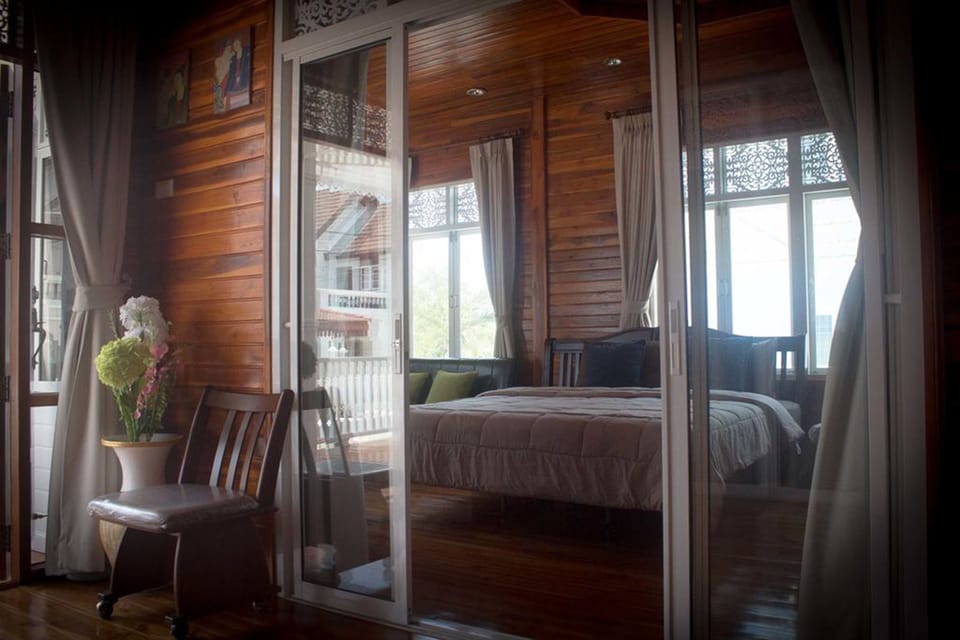 Standard Villa, 2 Bedrooms, Non Smoking, Ensuite | 2 bedrooms, free WiFi, bed sheets