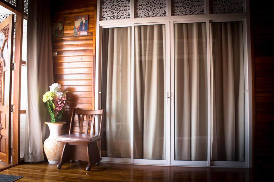 Standard Villa, 2 Bedrooms, Non Smoking, Ensuite | 2 bedrooms, free WiFi, bed sheets