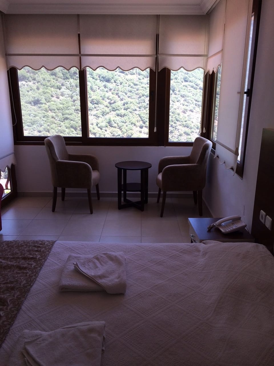 Family Room | In-room safe, desk, rollaway beds (surcharge), WiFi (free)