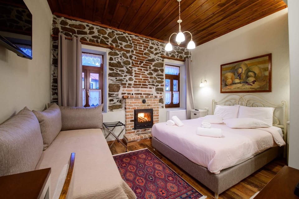 Double Room (Fireplace) | Desk, laptop workspace, blackout drapes, soundproofing