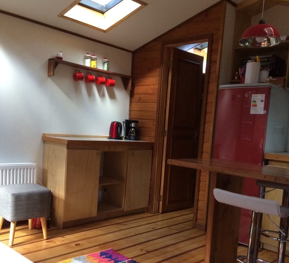 Studio | 1 bedroom, premium bedding, in-room safe, soundproofing