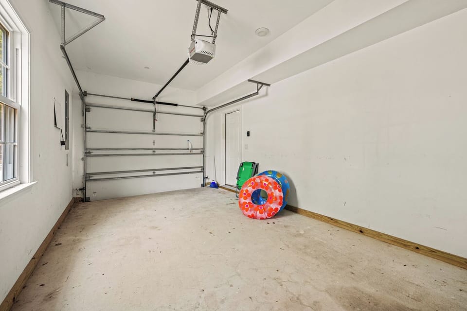Garage for Guest Use