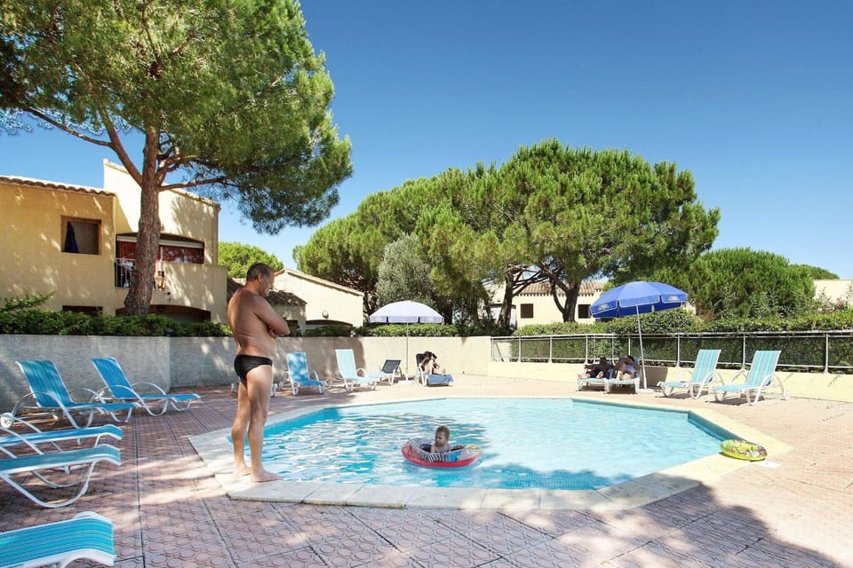 Holiday Home Swimming Pool