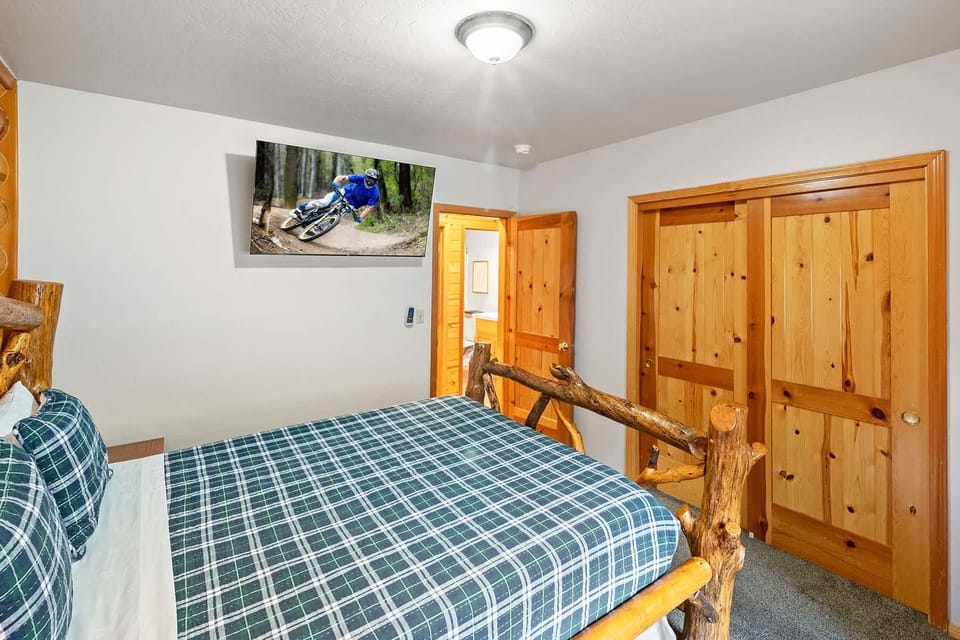 Third Bedroom Downstairs