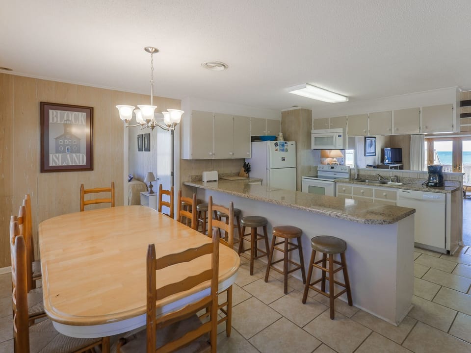 Dining And Kitchen