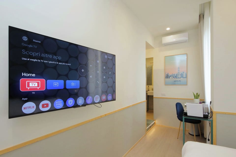 Classic Double Room | In-room safe, WiFi (free), bed sheets