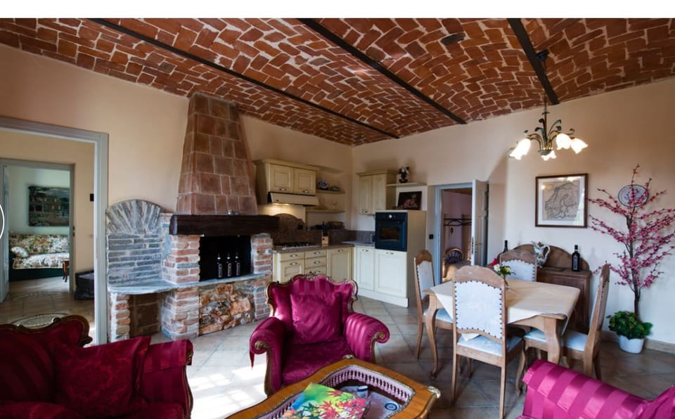 Suite, 1 Bedroom | Private kitchenette