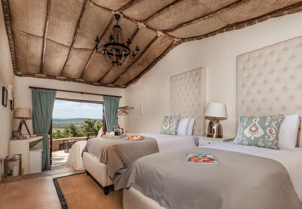 Luxury Twin Room, Terrace, Valley View | Free minibar, in-room safe, free WiFi, bed sheets
