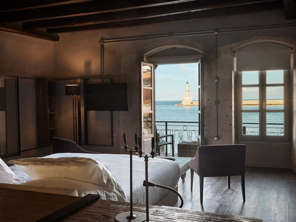 Minibar, in-room safe, soundproofing, iron/ironing board