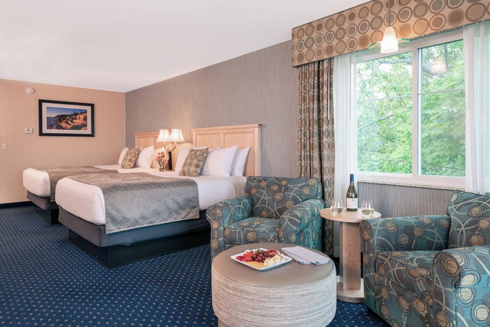 Family Suite | Egyptian cotton sheets, in-room safe, individually decorated