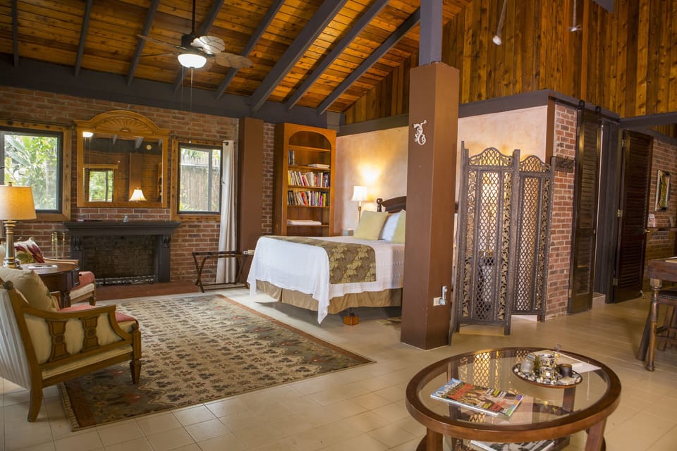 Villa, Multiple Beds, Sea View | Minibar, in-room safe, desk, blackout drapes