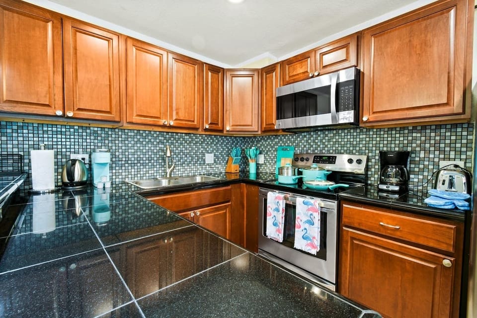 From morning coffee to gourmet dinners, our fully-equipped kitchen is your canvas for culinary exploration.
