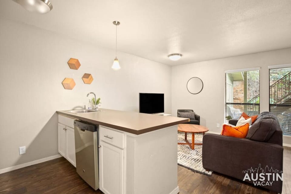 Fully equipped kitchen with all the essentials