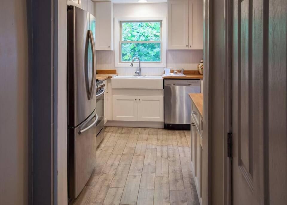 Bright and Light Kitchen