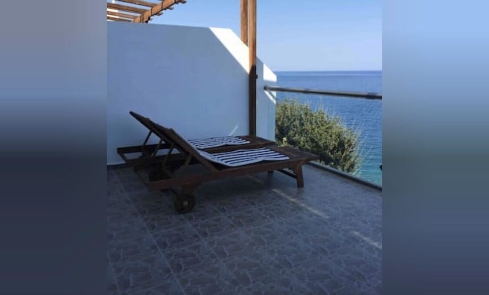 House, 1 Bedroom | Terrace/patio