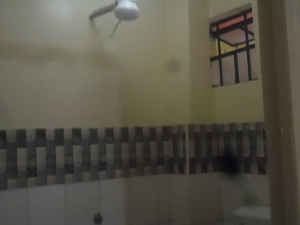 Double Room | Bathroom shower