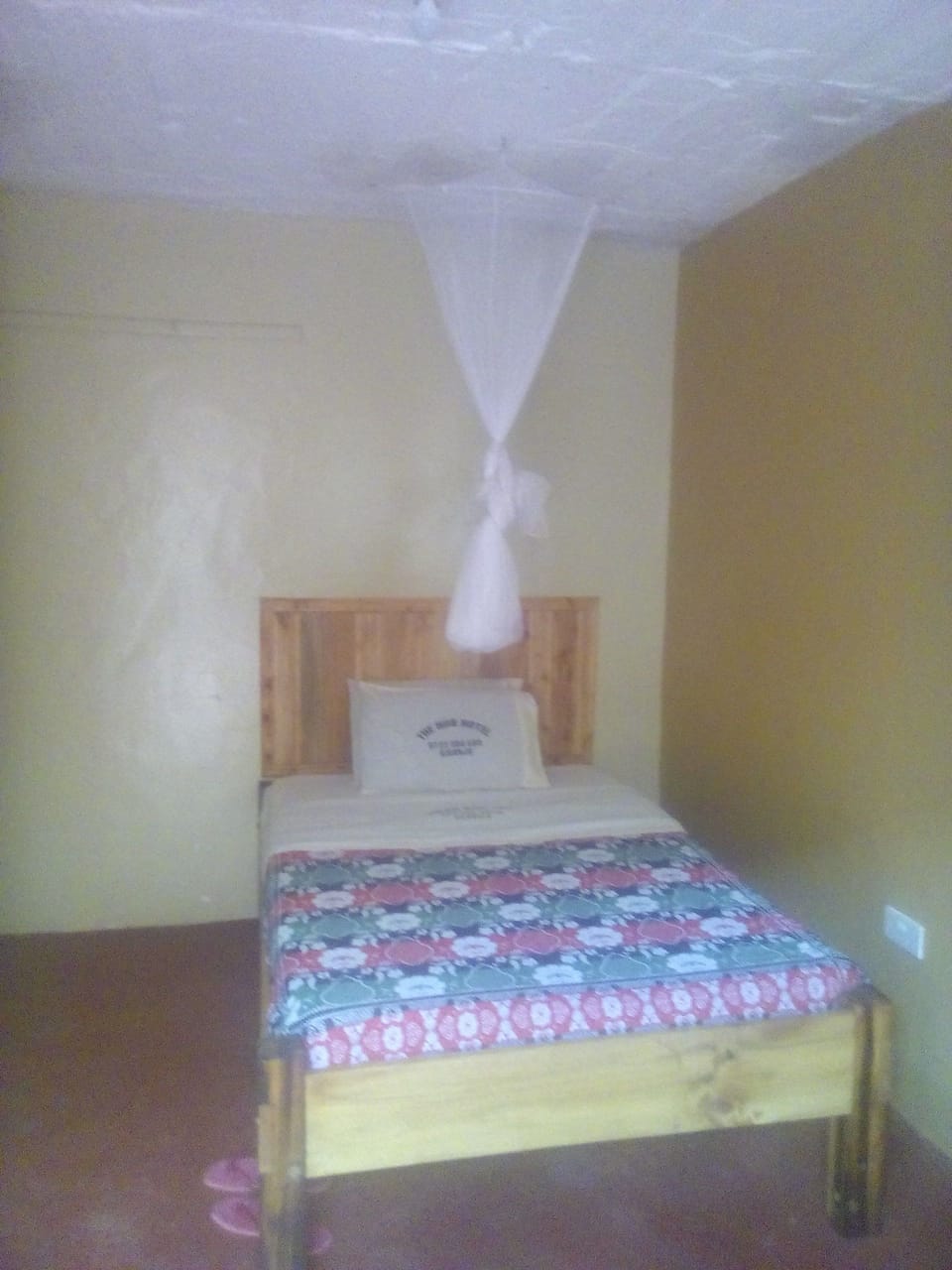 Standard Double Room | Desk