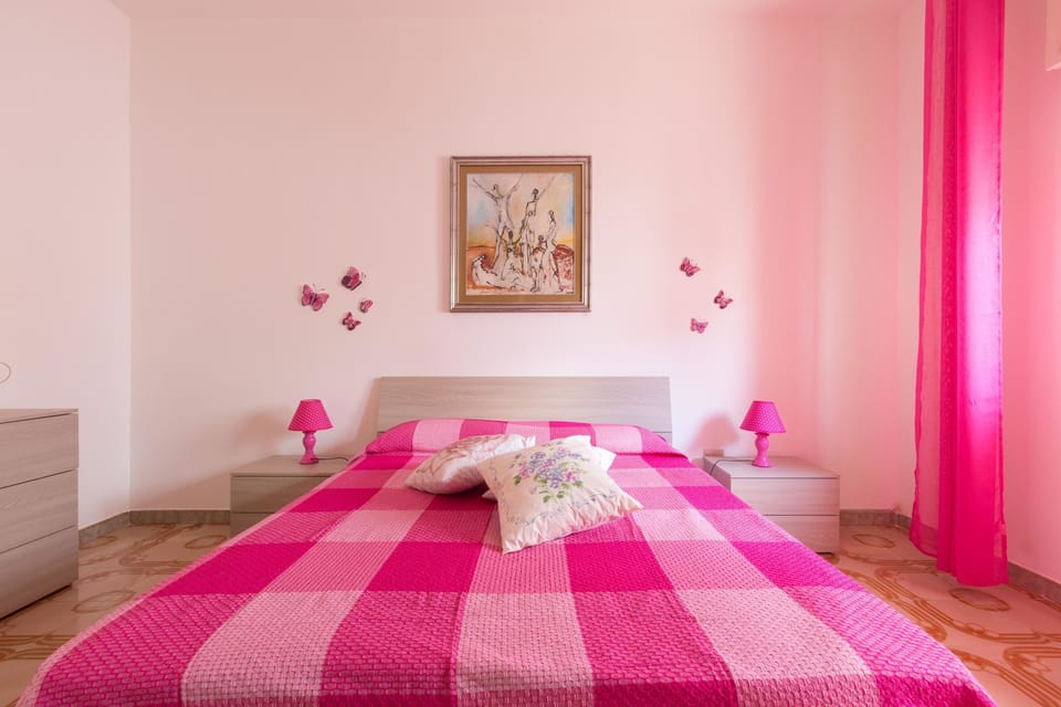 Comfort House, 2 Bedrooms | 2 bedrooms, iron/ironing board