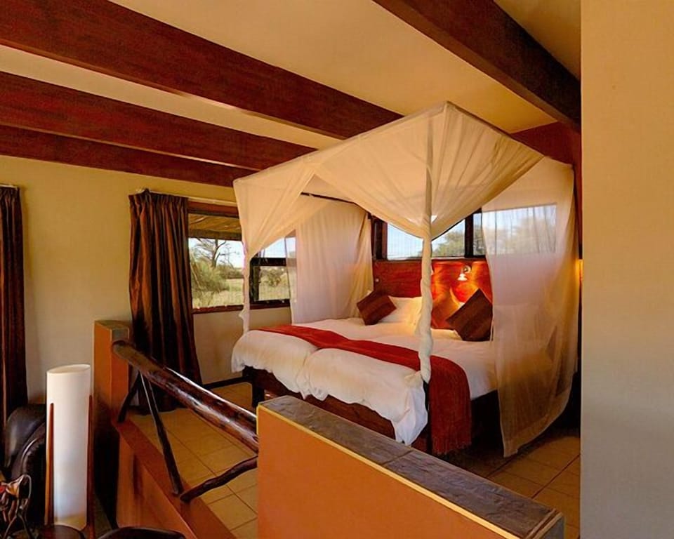 Rollaway beds (free), WiFi (free), bed sheets