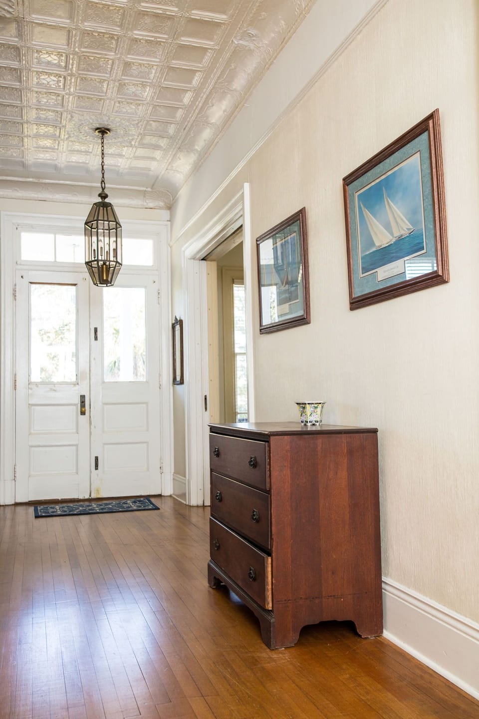 1st Floor Hall 
