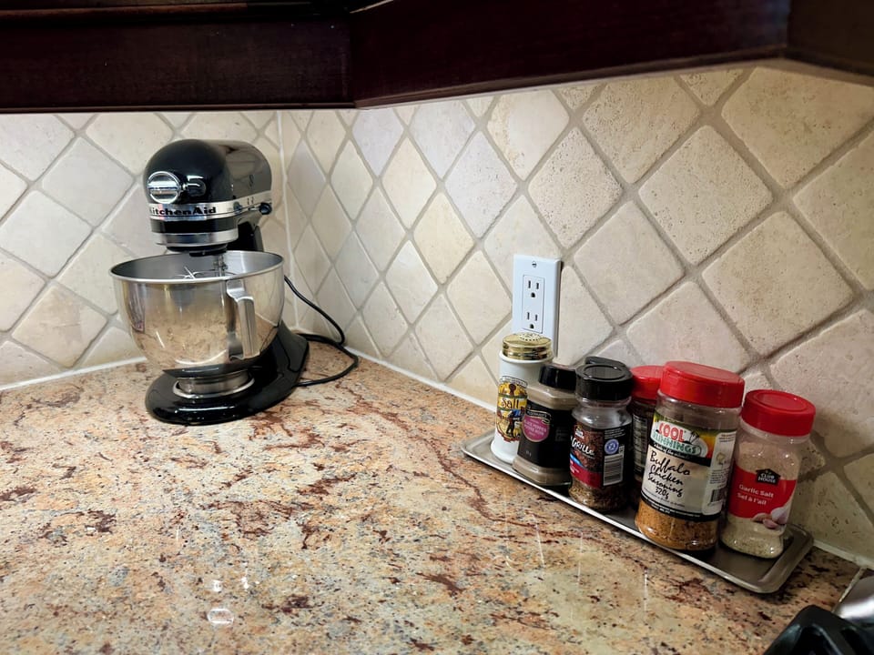Some spices and salt are provided.