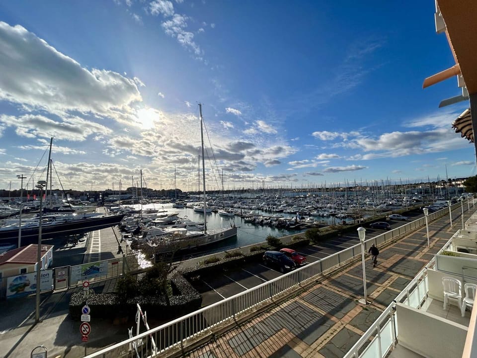 Marina