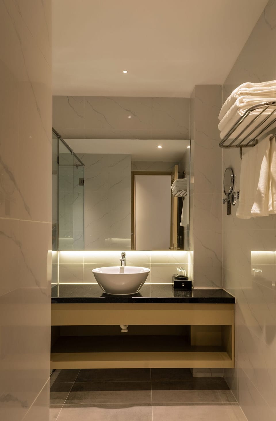 Family Triple Room | Bathroom | Shower, free toiletries, hair dryer, bathrobes