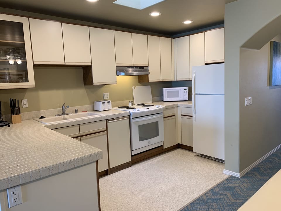 Beach View unit - Kitchen