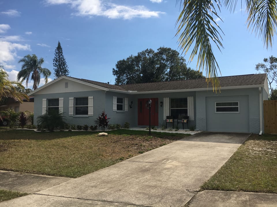 View of  front of the house!