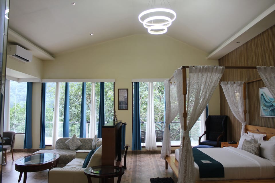 Presidential Room | In-room safe, soundproofing, WiFi (free)