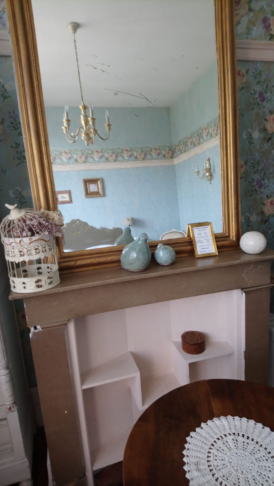 Room | Room amenity