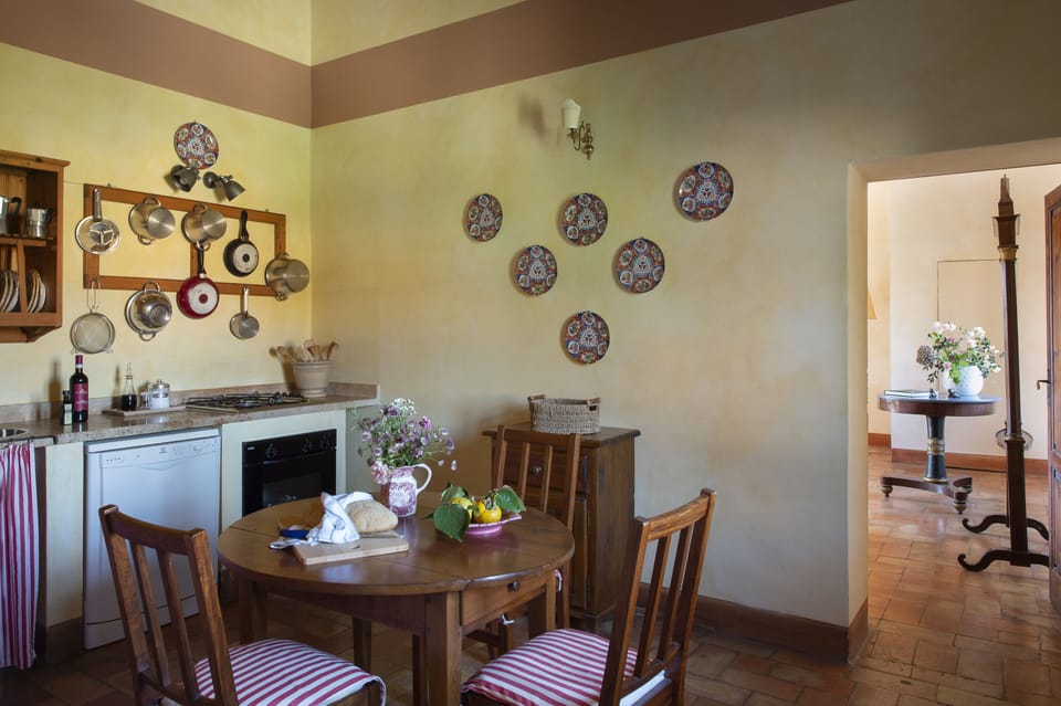 Apartment | Private kitchen | Fridge, oven, stovetop, dishwasher