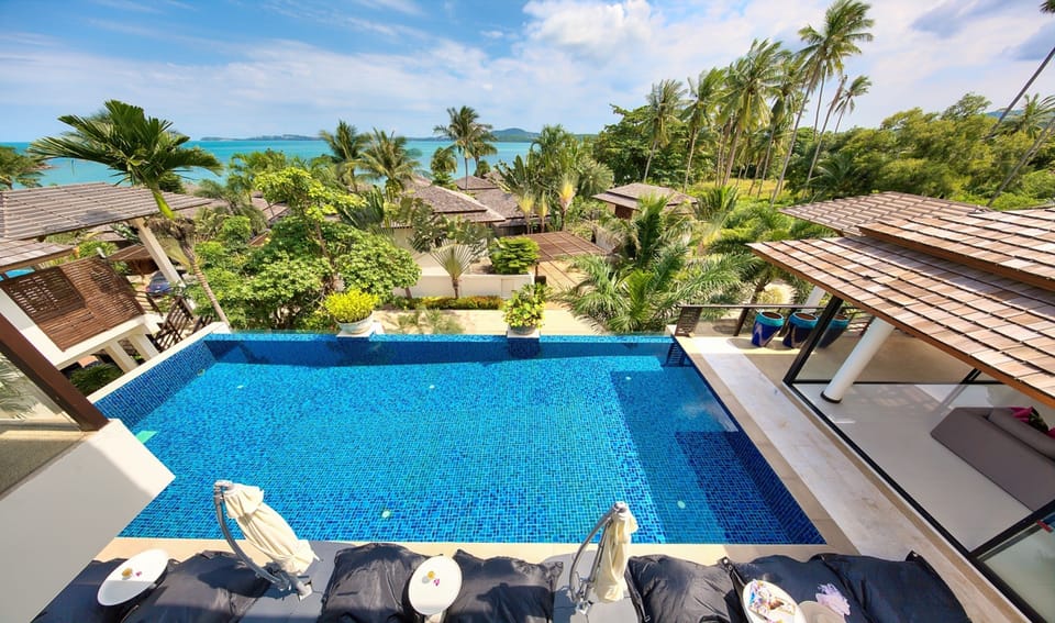 Outdoor pool, pool umbrellas
