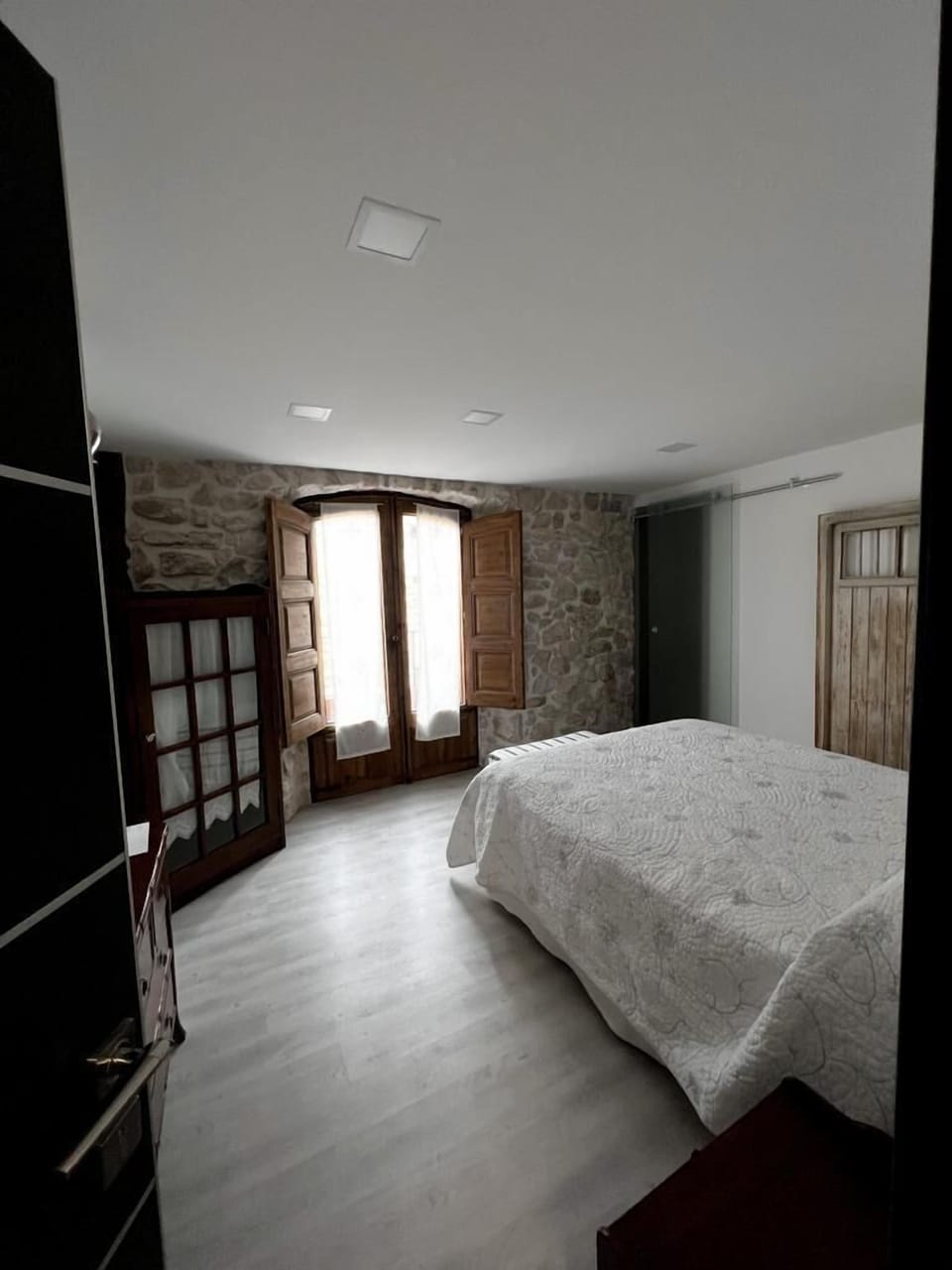 Superior Double Room | In-room safe, desk, blackout drapes, soundproofing
