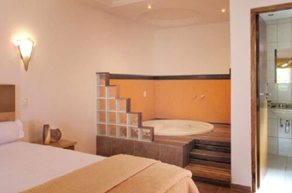 ESTORIL  | Room amenity