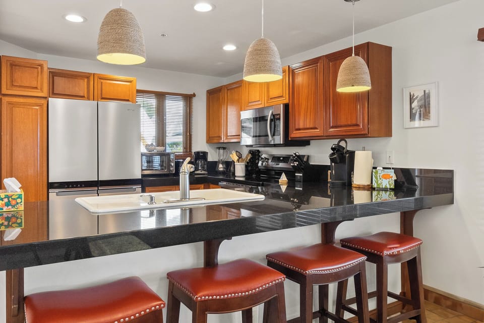 H1788 Kitchen Front View