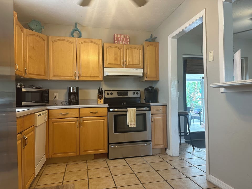 Fully stocked kitchen for any occasion. 