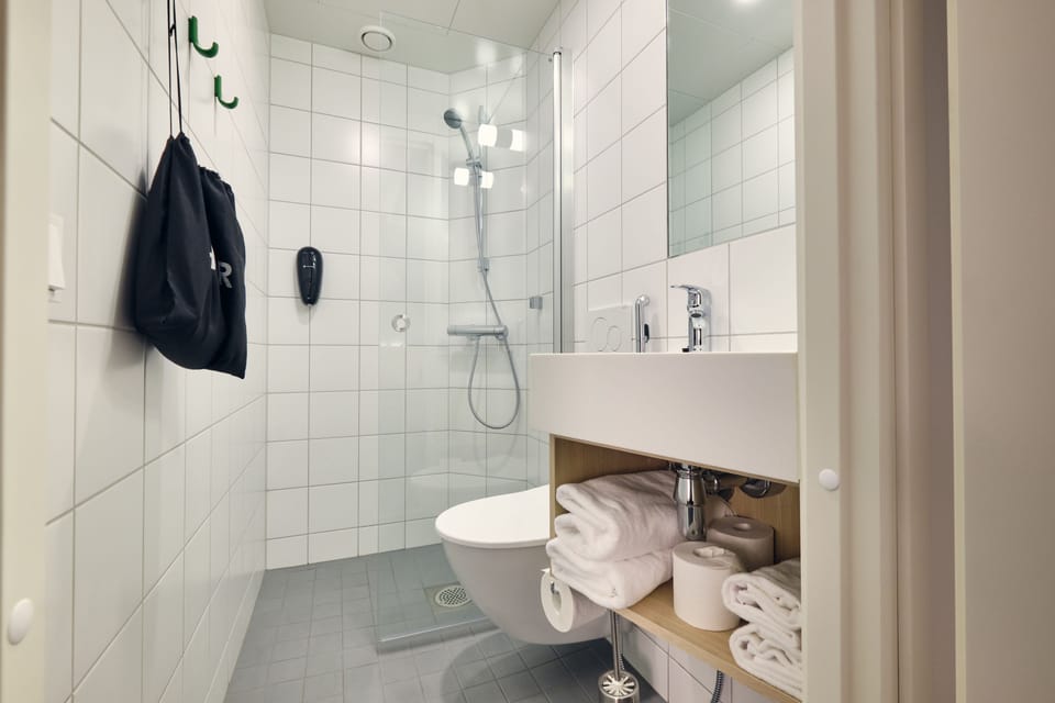 Shower, eco-friendly toiletries, hair dryer, bidet