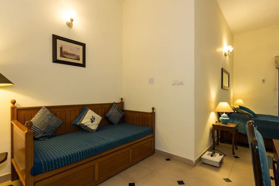 Standard Room | Living area | Flat-screen TV