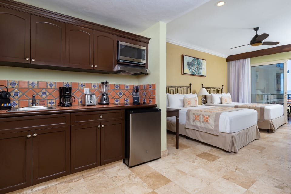 1 bedroom, premium bedding, down comforters, in-room safe