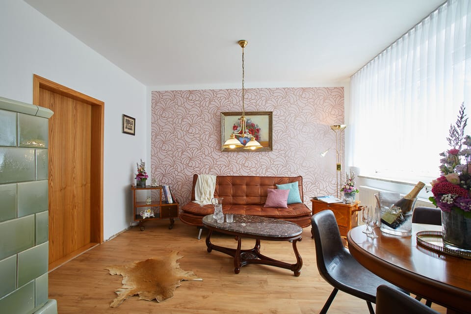 Luxury Studio Suite | In-room dining