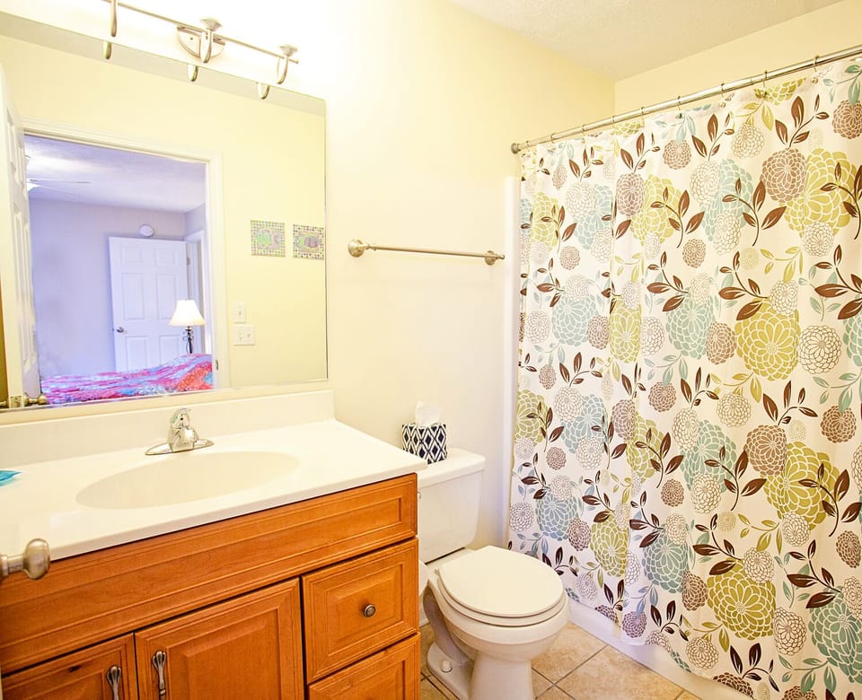 Master Bathroom, Upper Level Peterson Creek Retreat