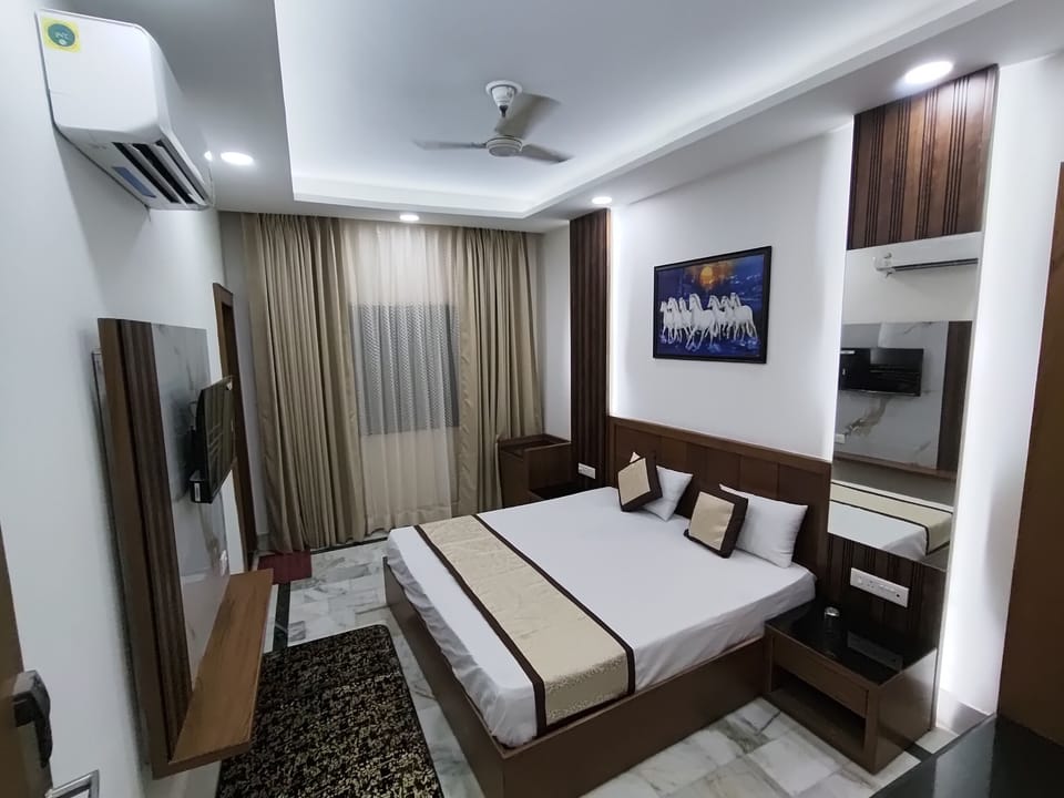 Deluxe Room | Premium bedding