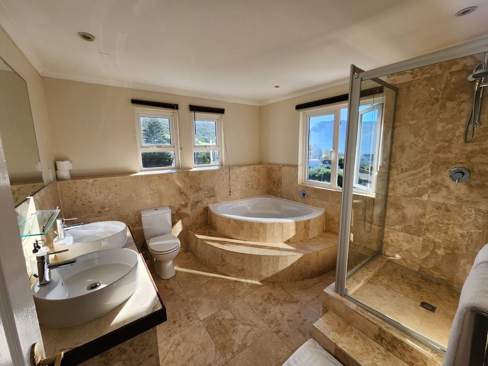Family Double or Twin Room, Multiple Beds, Balcony, Sea View | Bathroom | Shower, free toiletries, hair dryer, towels