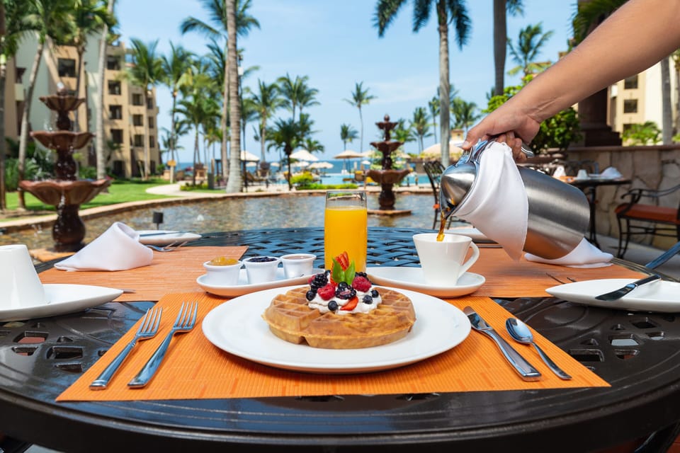 Free daily cooked-to-order breakfast