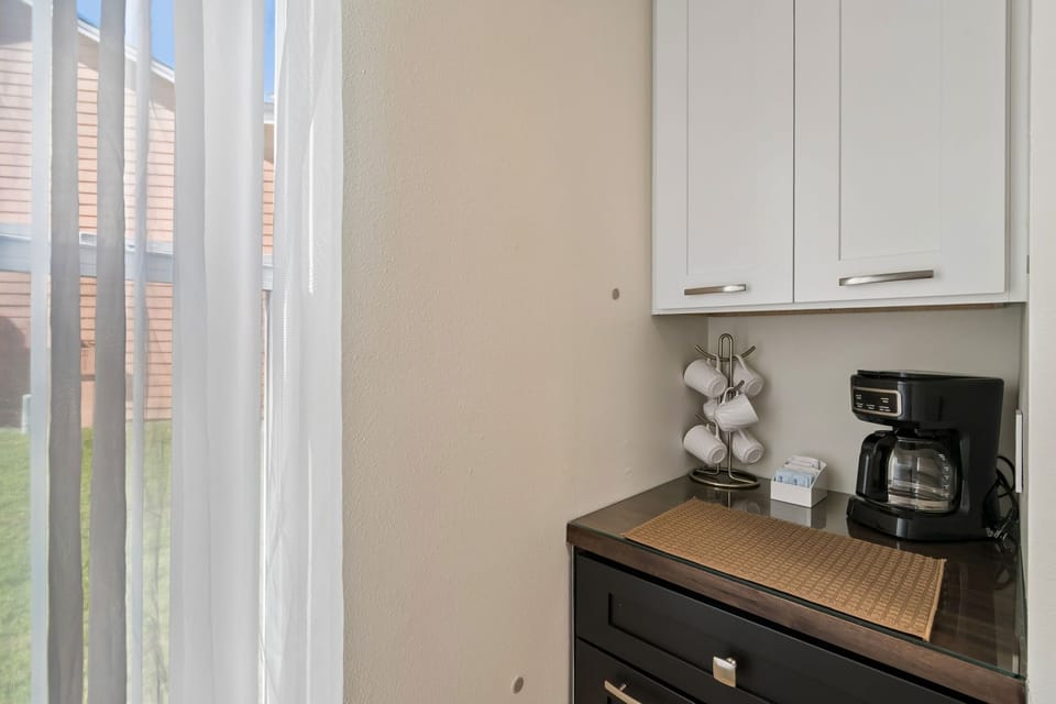 Near Disney: Mickey's Amazing Adventure! Private Home | 4 bedrooms, individually decorated, iron/ironing board