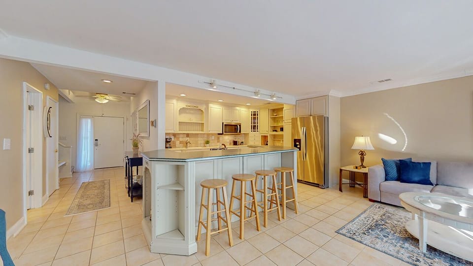 Countertop Seating for Four